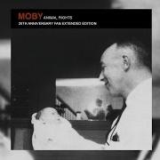 El texto musical THAT'S WHEN I REACH FOR MY REVOLVER de MOBY también está presente en el álbum Animal rights (1997)