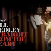 El texto musical PLEASE HELP ME, I'M FALLING de BILL MEDLEY también está presente en el álbum Straight from the heart (2025)