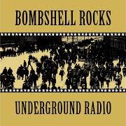 El texto musical CHEAP TRICKS & LIES de BOMBSHELL ROCKS también está presente en el álbum Underground radio (2001)