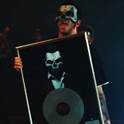 El texto musical CRACKERS de SALMO también está presente en el álbum Hellvisback 10 years later (2026)