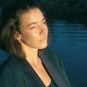 El texto musical TRAURIG X GLÜCKLICH de FRIDA GOLD también está presente en el álbum Morgenrot (2026)