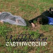 El texto musical SEXUAL REVOLUTION de RUBBLEBUCKET también está presente en el álbum Earth worship (2022)