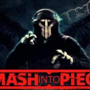 El texto musical REACHING OUT de SMASH INTO PIECES también está presente en el álbum The apocalypse dj (2015)